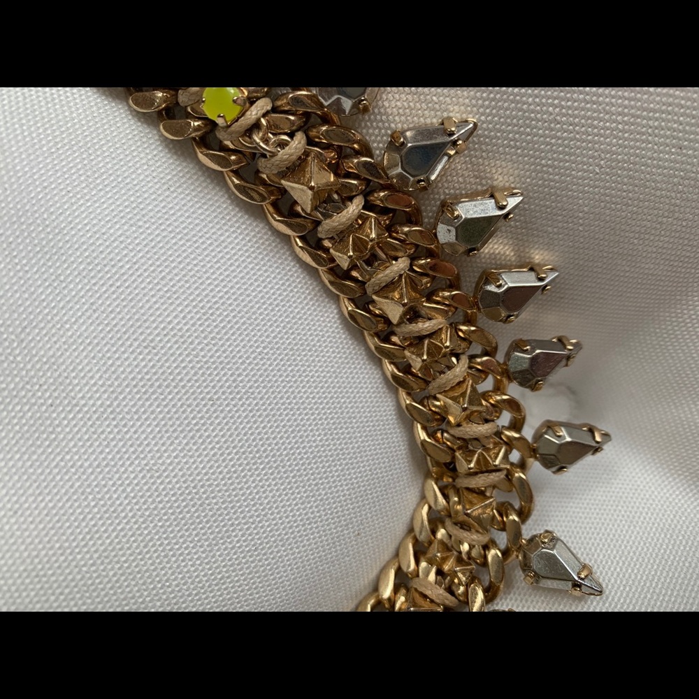 BCBGMaxAzria Necklace - Picture 3 of 7